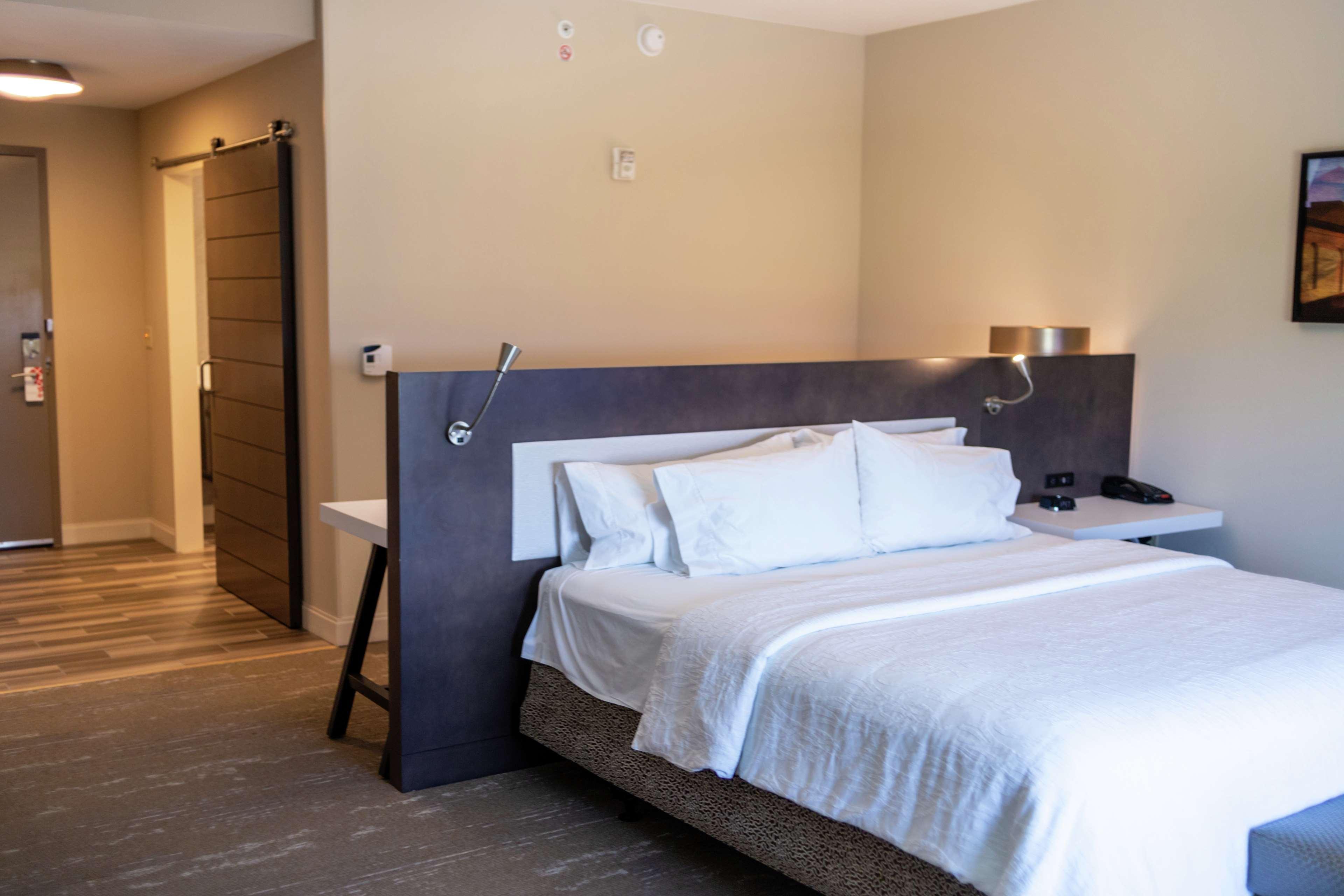Hilton Garden Inn Уэйко Экстерьер фото