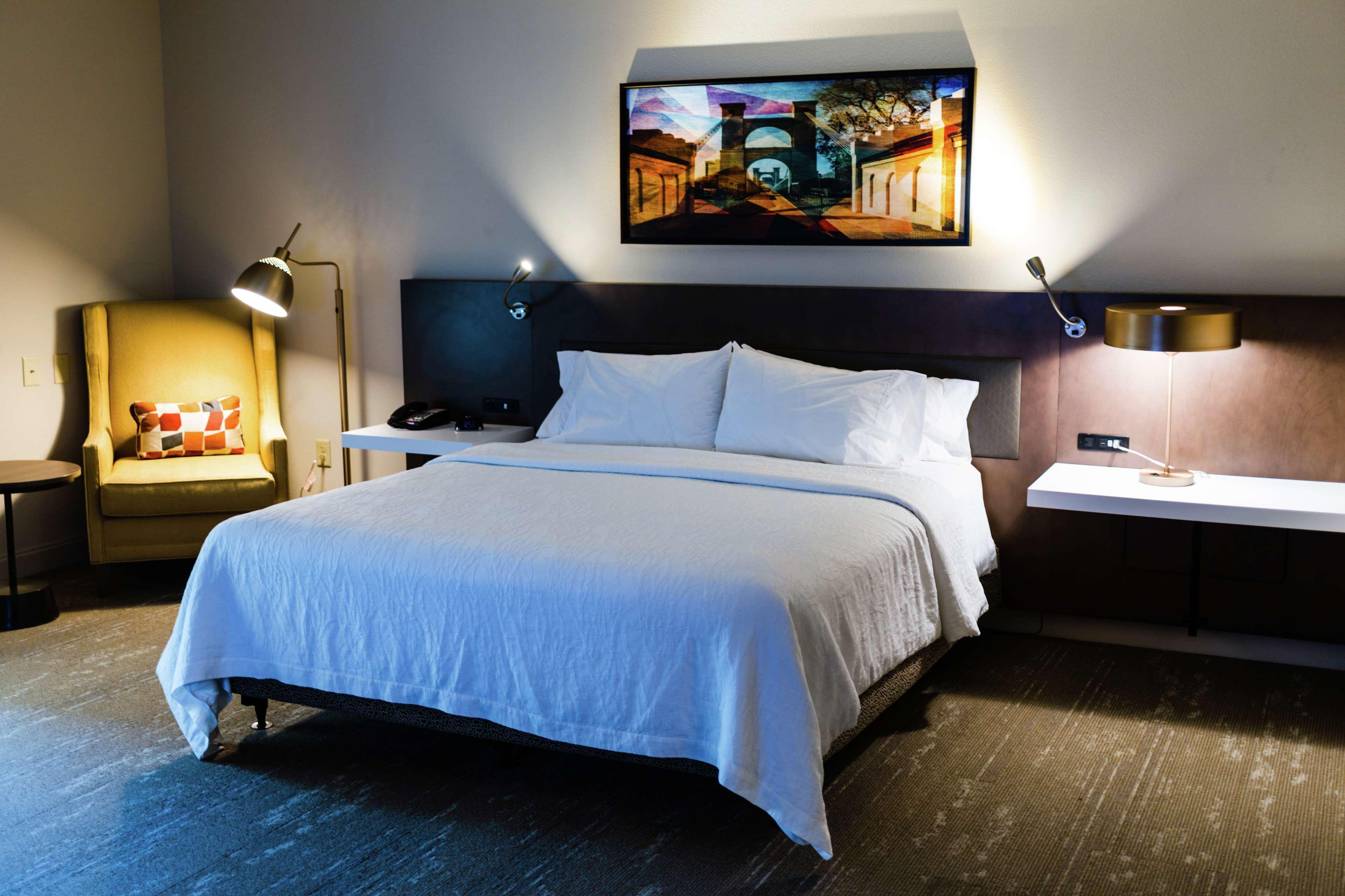 Hilton Garden Inn Уэйко Экстерьер фото