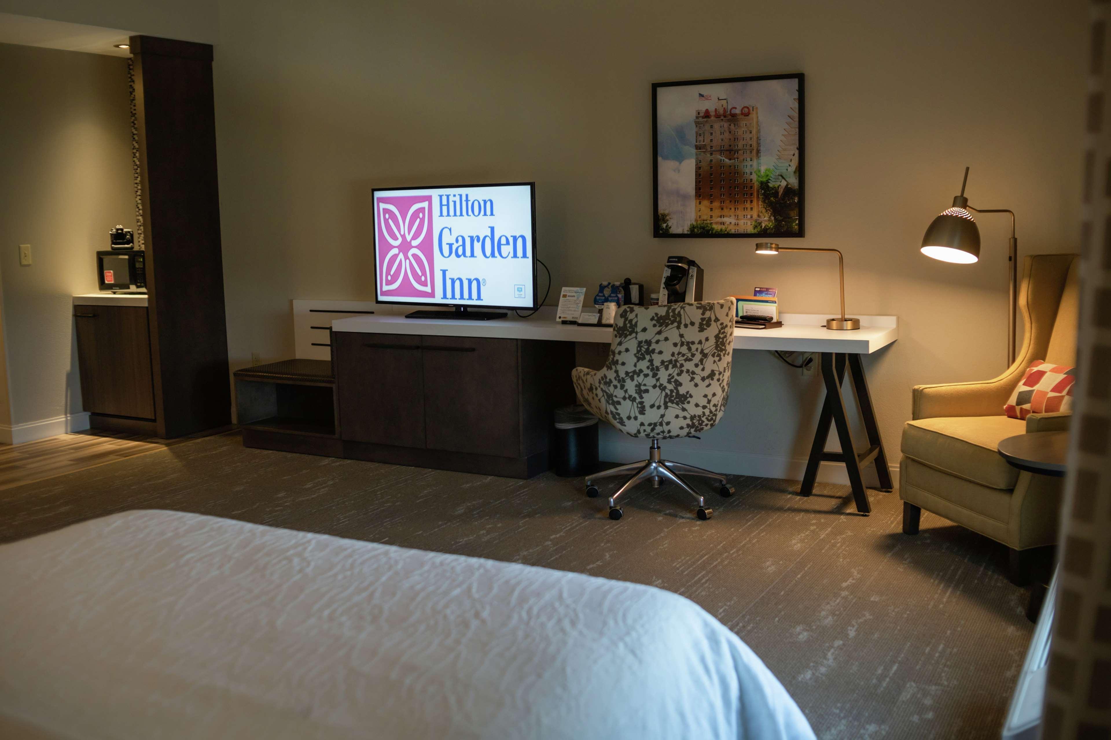 Hilton Garden Inn Уэйко Экстерьер фото