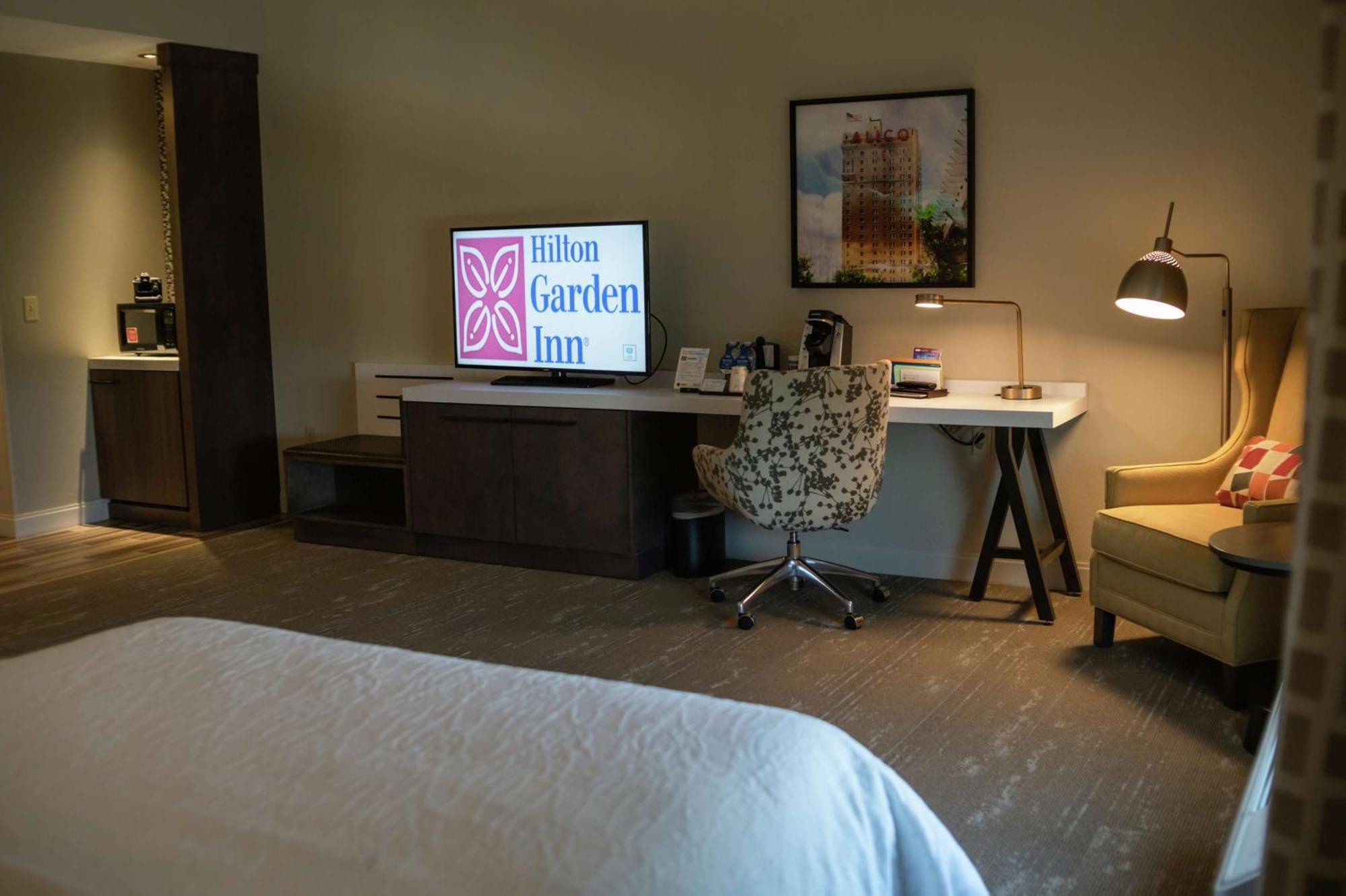 Hilton Garden Inn Уэйко Экстерьер фото