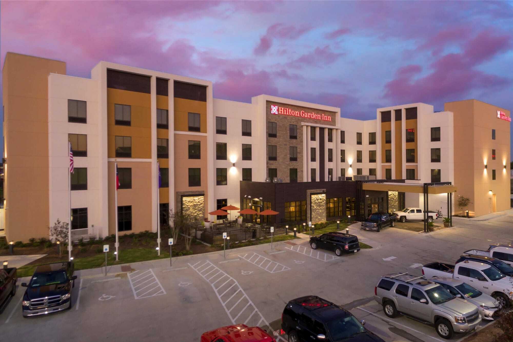 Hilton Garden Inn Уэйко Экстерьер фото